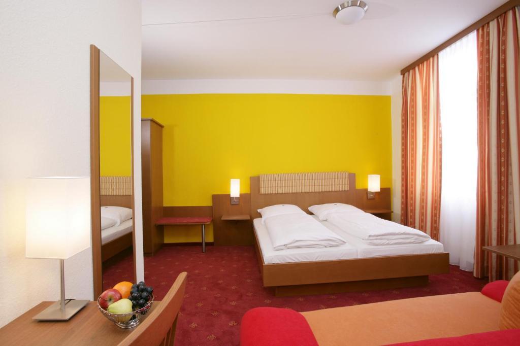 Altstadt-Hotel Zieglerbraeu Dachau Pokój zdjęcie