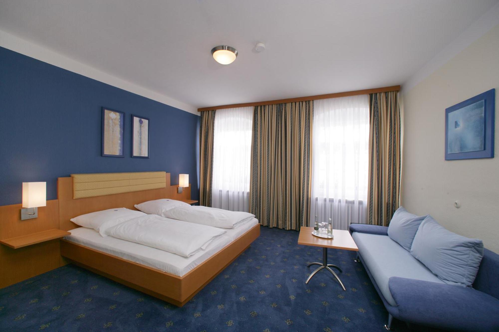 Altstadt-Hotel Zieglerbraeu Dachau Zewnętrze zdjęcie