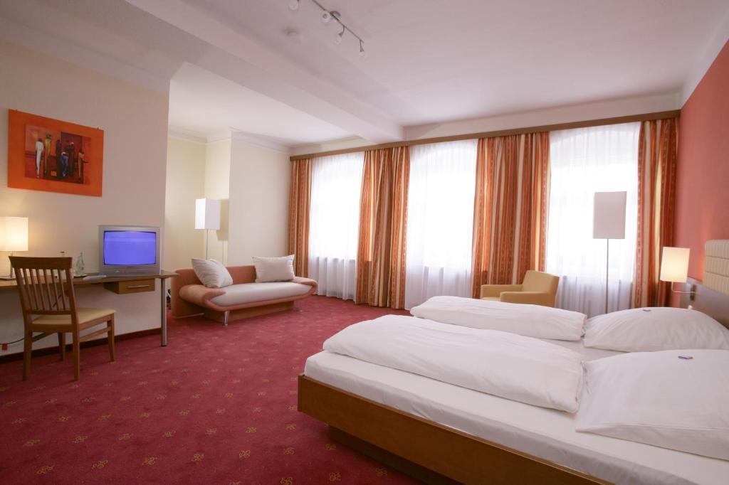 Altstadt-Hotel Zieglerbraeu Dachau Pokój zdjęcie